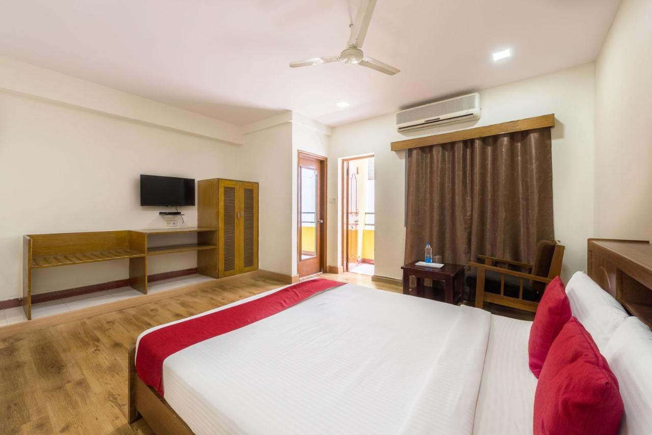 Stayeasy Majestic Bangalore Exterior foto